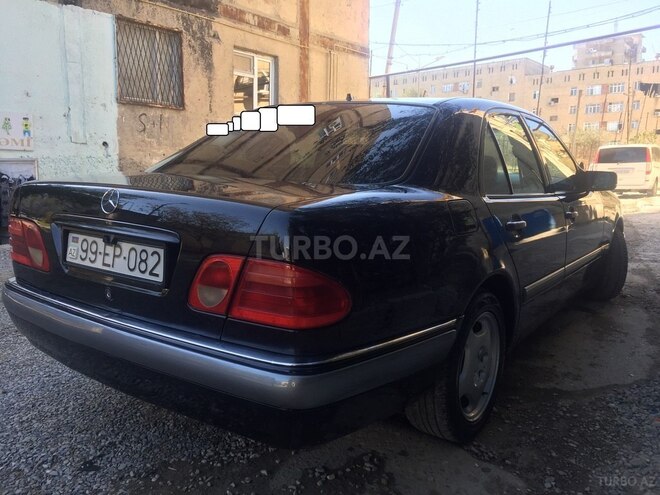 Mercedes E 200 1997, 528,000 km - 2.0 l - Bakı