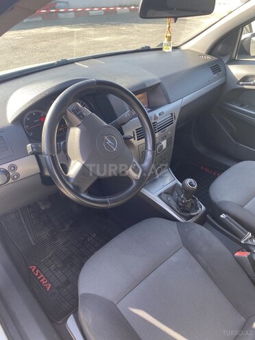 Opel Astra 2006, 250,000 km - 1.3 л - Xaçmaz