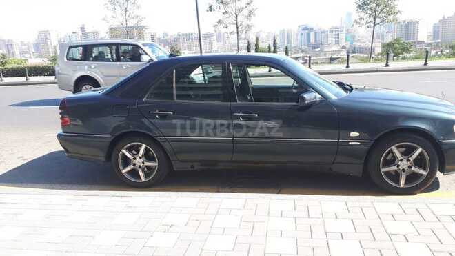 Mercedes C 240 1999, 279,000 km - 2.4 l - Bakı