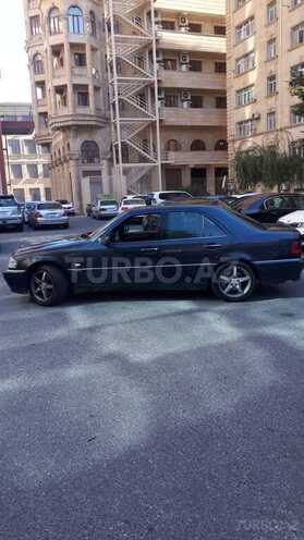 Mercedes C 240 1999, 279,000 km - 2.4 l - Bakı
