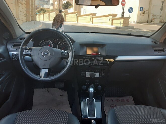 Opel Astra 2008, 185,000 km - 1.8 л - Bakı