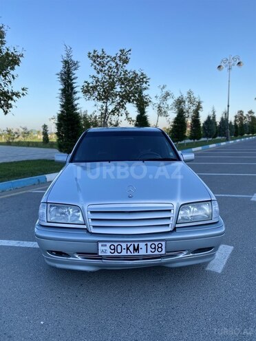 Mercedes C 220 1999, 316,000 km - 2.2 l - Sumqayıt