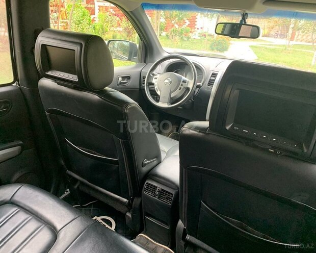 Nissan X-Trail 2014, 162,000 km - 2.5 l - Bakı