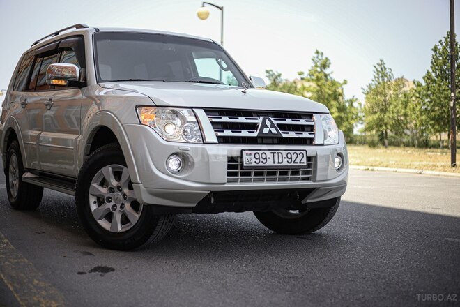 Mitsubishi Pajero 2013, 117,000 km - 3.8 l - Bakı