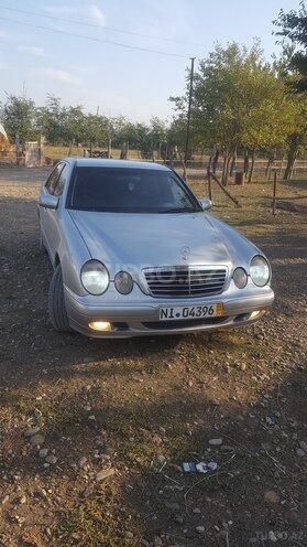 Mercedes E 220 1999, 300,000 km - 2.2 l - Ağstafa