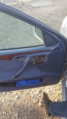 Mercedes E 220 1999, 300,000 km - 2.2 l - Ağstafa