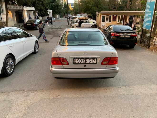 Mercedes E 240 1999, 230,000 km - 2.4 л - Bakı