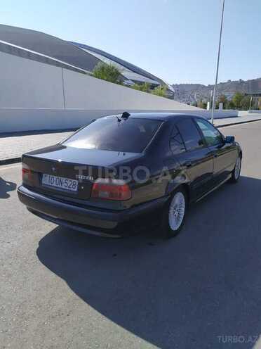 BMW 528 1996, 300,000 km - 2.8 л - Bakı