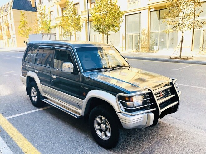 Mitsubishi Pajero 1995, 327,668 km - 3.0 l - Bakı