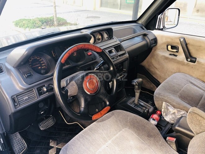 Mitsubishi Pajero 1995, 327,668 km - 3.0 l - Bakı