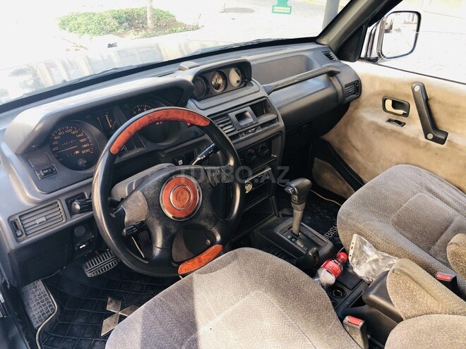 Mitsubishi Pajero 1995, 327,668 km - 3.0 l - Bakı