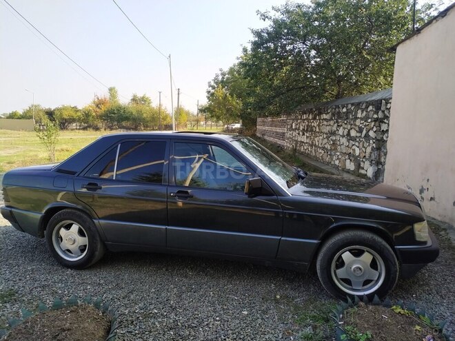 Mercedes 190 1992, 236,126 km - 2.0 l - Bakı
