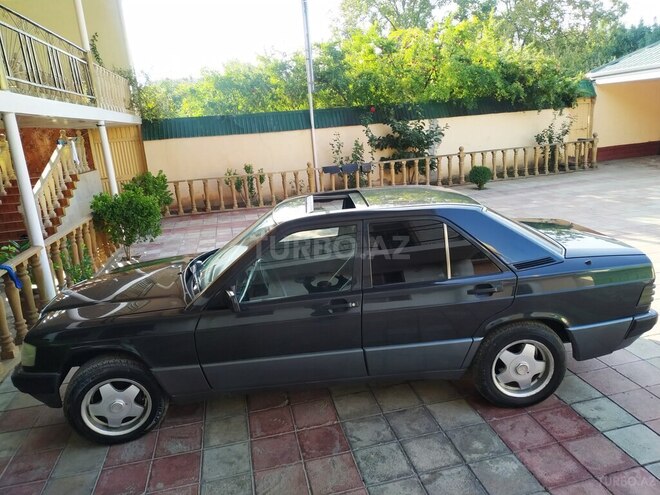 Mercedes 190 1992, 236,126 km - 2.0 l - Bakı