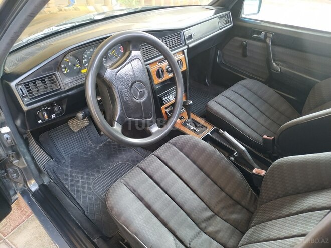 Mercedes 190 1992, 236,126 km - 2.0 l - Bakı