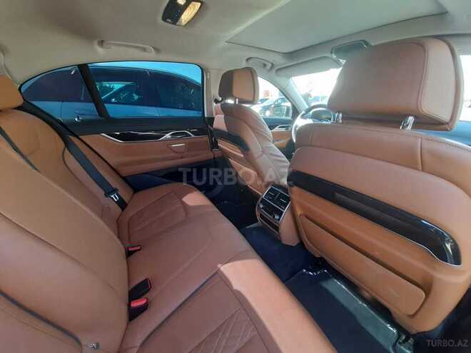 BMW 740 2018, 29,000 km - 3.0 l - Bakı