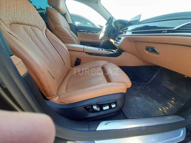 BMW 740 2018, 29,000 km - 3.0 l - Bakı