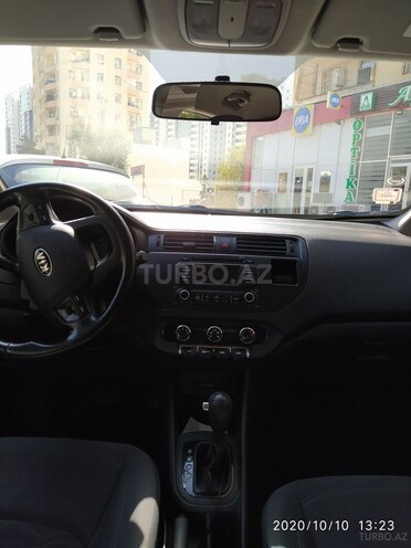 Kia Rio 2013, 145,000 km - 1.4 l - Bakı