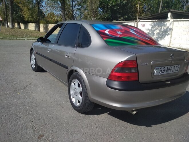 Opel Vectra 1998, 408,654 km - 2.0 l - Şəki