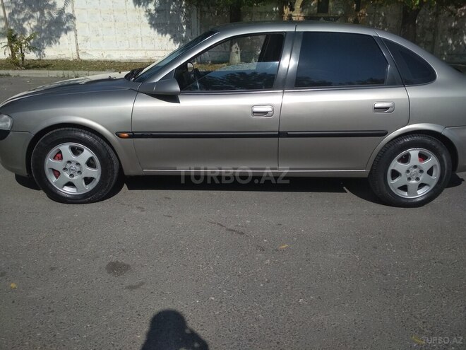 Opel Vectra 1998, 408,654 km - 2.0 l - Şəki