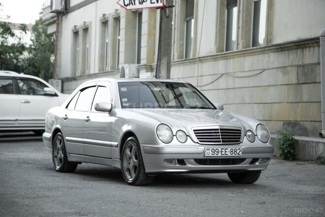 Mercedes E 240 1999, 334,000 km - 2.4 л - Bakı