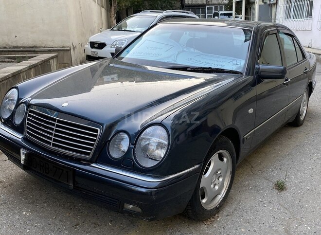 Mercedes E 230 1997, 200,000 km - 2.3 l - Bakı