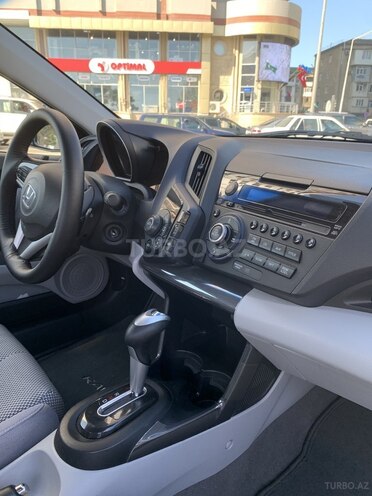 Honda  2012, 81,000 km - 1.5 l - Liman