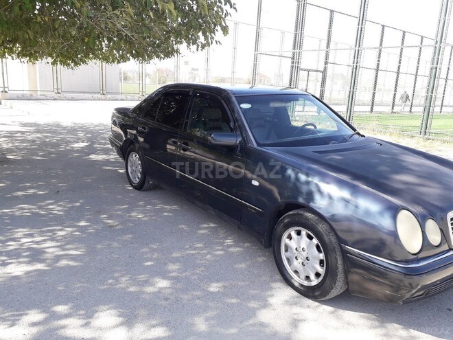 Mercedes E 200 1997, 447,000 km - 2.0 л - Bakı