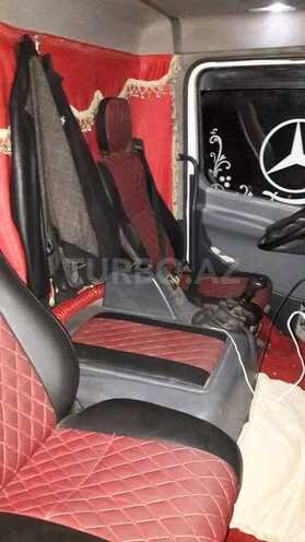 Mercedes  2001, 525,000 km - 4.3 л - Masallı