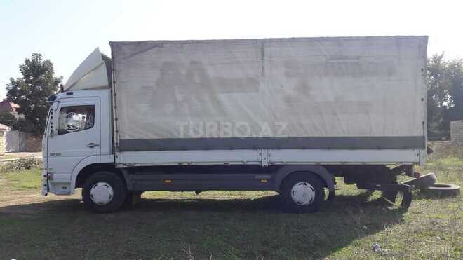 Mercedes  2001, 525,000 km - 4.3 л - Masallı