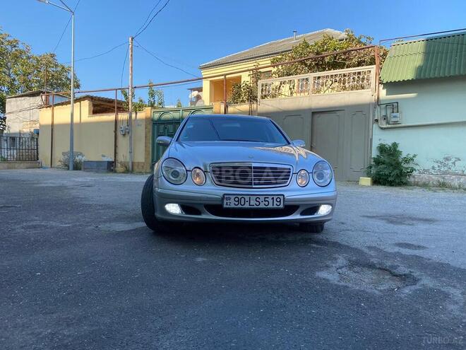 Mercedes E 220 2003, 262,000 km - 2.2 l - Bakı