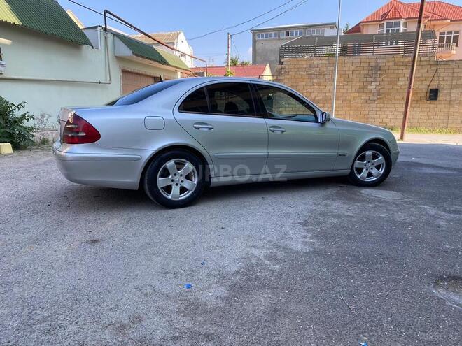 Mercedes E 220 2003, 262,000 km - 2.2 l - Bakı