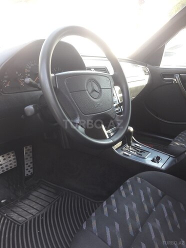 Mercedes C 180 1997, 309,000 km - 1.8 л - Bakı