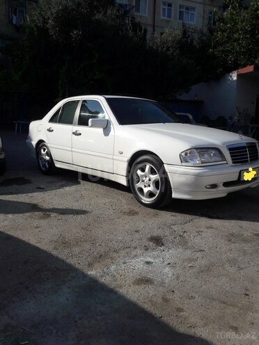 Mercedes C 180 1997, 309,000 km - 1.8 л - Bakı