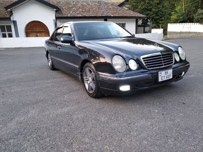 Mercedes E 240 2001, 187,500 km - 2.6 l - Şəki
