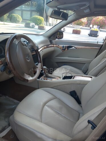 Mercedes E 350 2007, 284,000 km - 3.5 l - Bakı