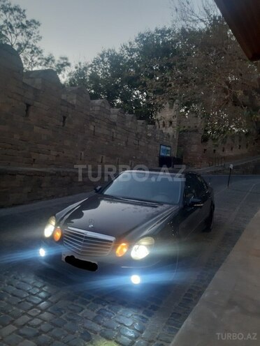 Mercedes E 350 2007, 284,000 km - 3.5 l - Bakı