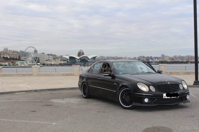 Mercedes E 350 2007, 284,000 km - 3.5 l - Bakı