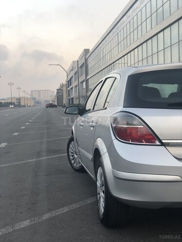 Opel Astra 2009, 189,000 km - 1.4 l - Bakı