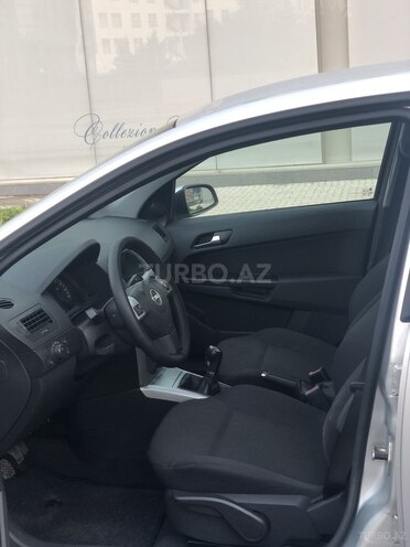 Opel Astra 2009, 189,000 km - 1.4 l - Bakı