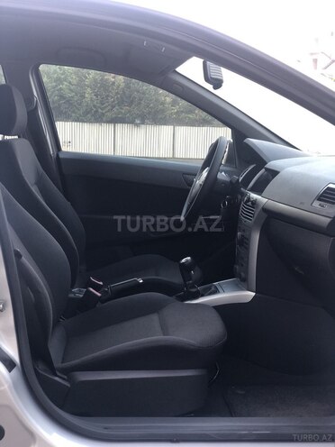 Opel Astra 2009, 189,000 km - 1.4 l - Bakı