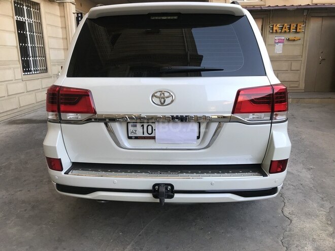Toyota Land Cruiser 2018, 25,700 km - 4.0 l - Bakı