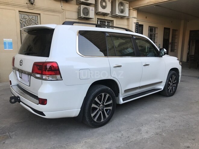Toyota Land Cruiser 2018, 25,700 km - 4.0 l - Bakı