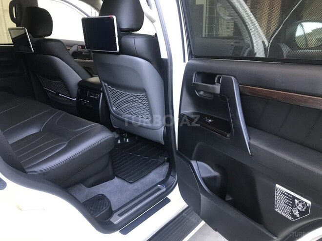 Toyota Land Cruiser 2018, 25,700 km - 4.0 l - Bakı