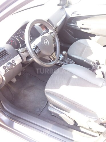 Opel Astra 2009, 169,812 km - 1.3 л - Bakı