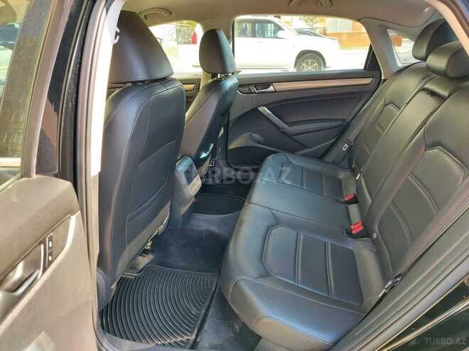 Volkswagen Passat 2015, 132,000 km - 1.8 л - Bakı