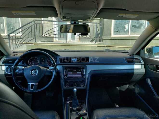 Volkswagen Passat 2015, 132,000 km - 1.8 л - Bakı