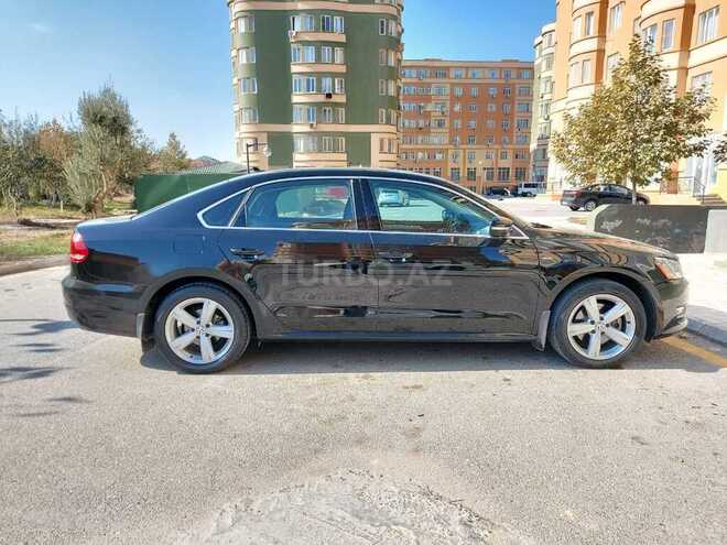 Volkswagen Passat 2015, 132,000 km - 1.8 л - Bakı