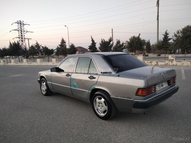 Mercedes 190 1992, 356,565 km - 1.8 l - Sumqayıt