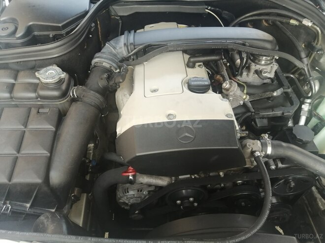 Mercedes C 200 2000, 283,200 km - 2.0 l - Bakı