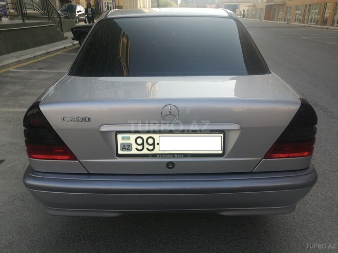Mercedes C 200 2000, 283,200 km - 2.0 l - Bakı